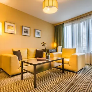 Hotel Western Olives - Free Pool & Parking, Sofie
